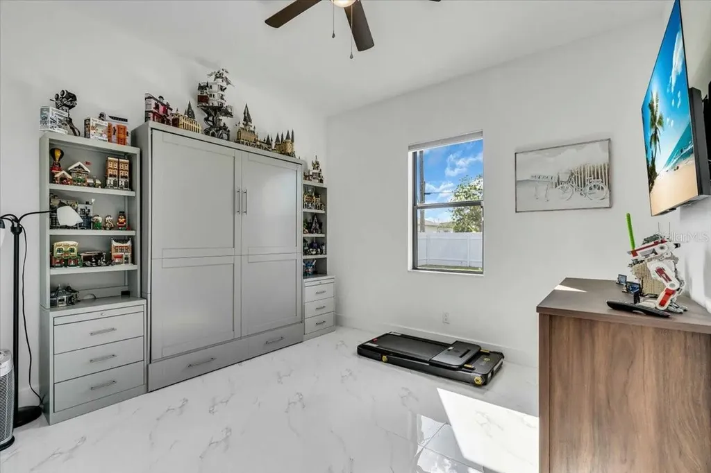 116 SE 5th Place Cape Coral FL 33990