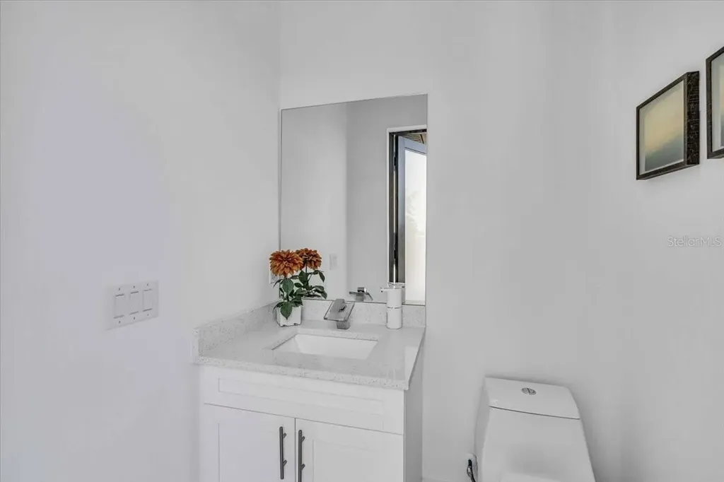 116 SE 5th Place Cape Coral FL 33990