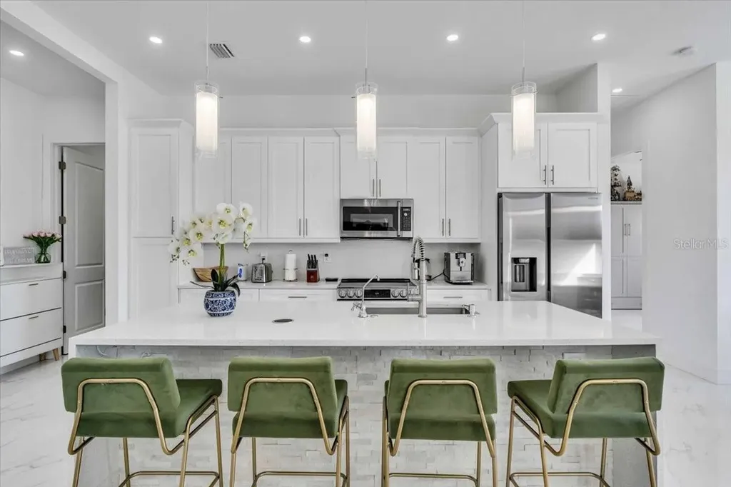 116 SE 5th Place Cape Coral FL 33990