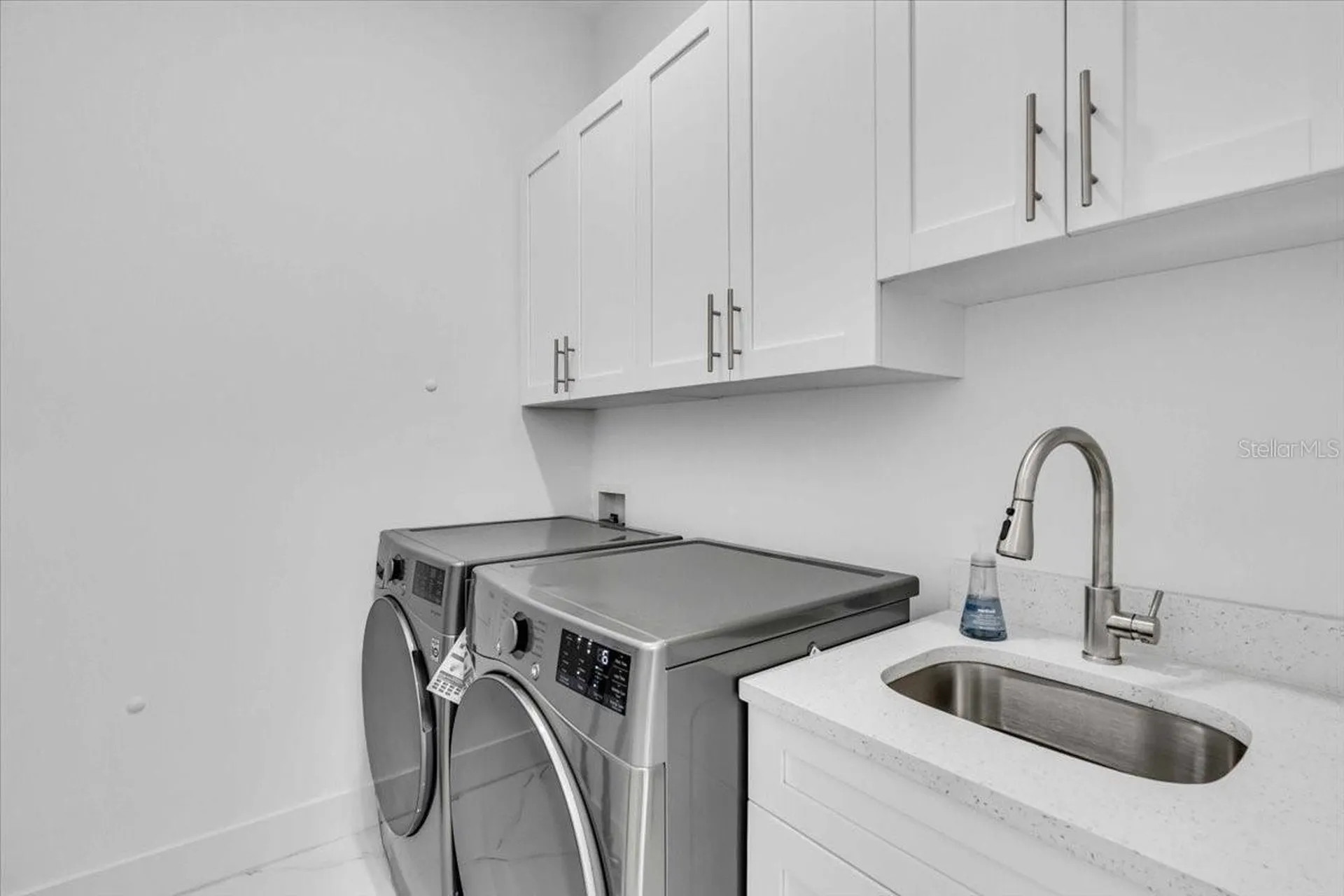 116 SE 5th Place Cape Coral FL 33990