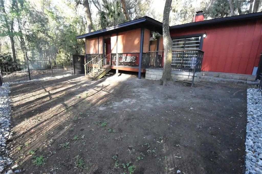 1302 SE Wacahoota Road Micanopy FL 32667