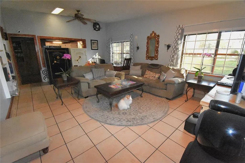 1302 SE Wacahoota Road Micanopy FL 32667