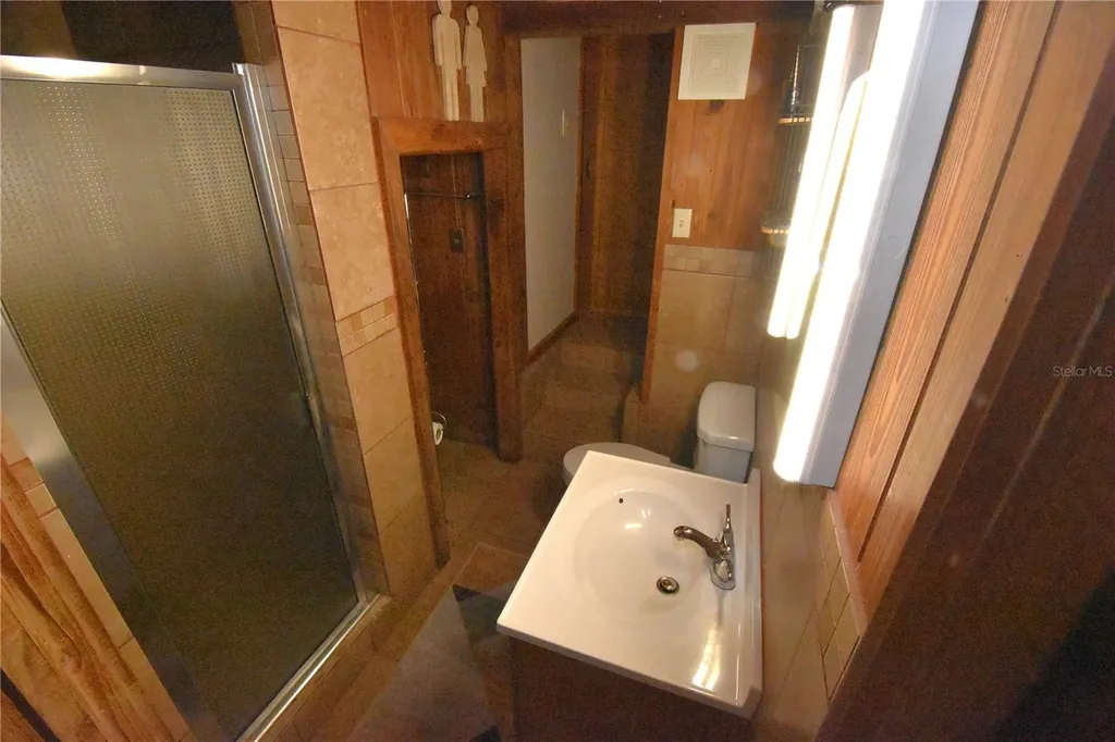 1302 SE Wacahoota Road Micanopy FL 32667