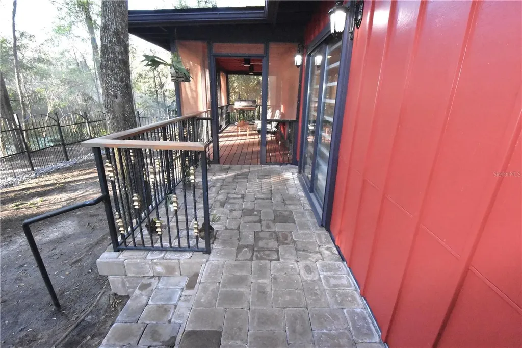 1302 SE Wacahoota Road Micanopy FL 32667
