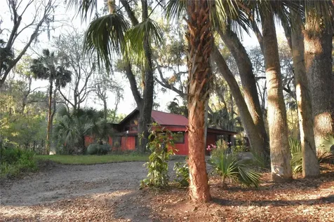 1302 SE Wacahoota Road Micanopy FL 32667