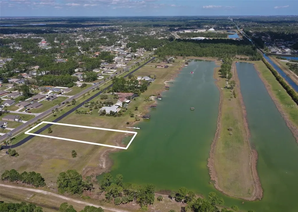 2565 Stillwater Lakes Drive SW Palm Bay FL 32908