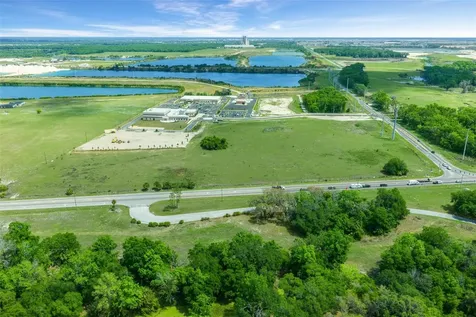178 N Us 301 Sumterville FL 33585