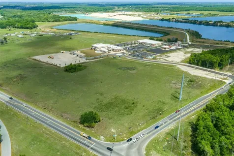 178 N Us 301 Sumterville FL 33585