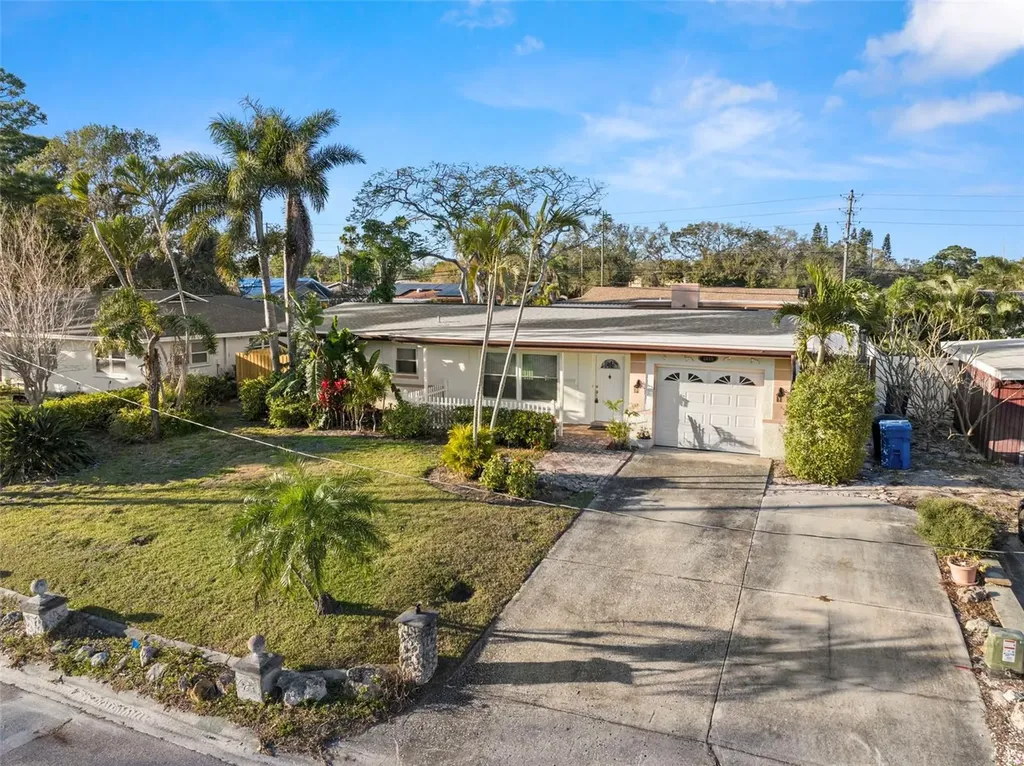 1015 55th Avenue S St Petersburg FL 33705
