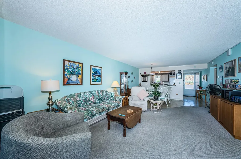 7405 Bay Island Drive S South Pasadena FL 33707