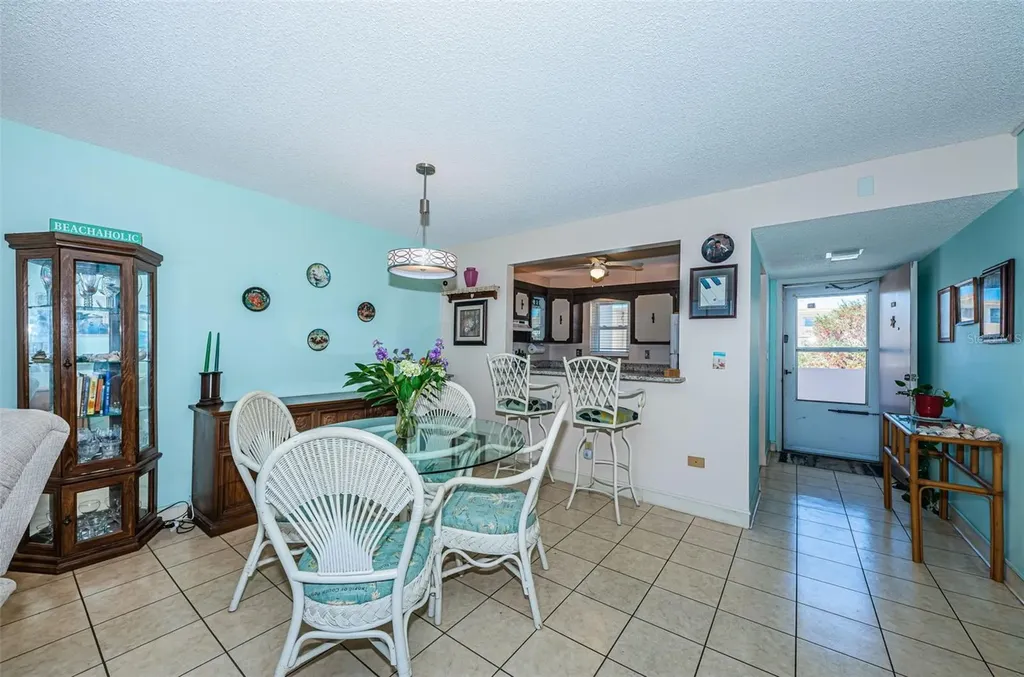 7405 Bay Island Drive S South Pasadena FL 33707