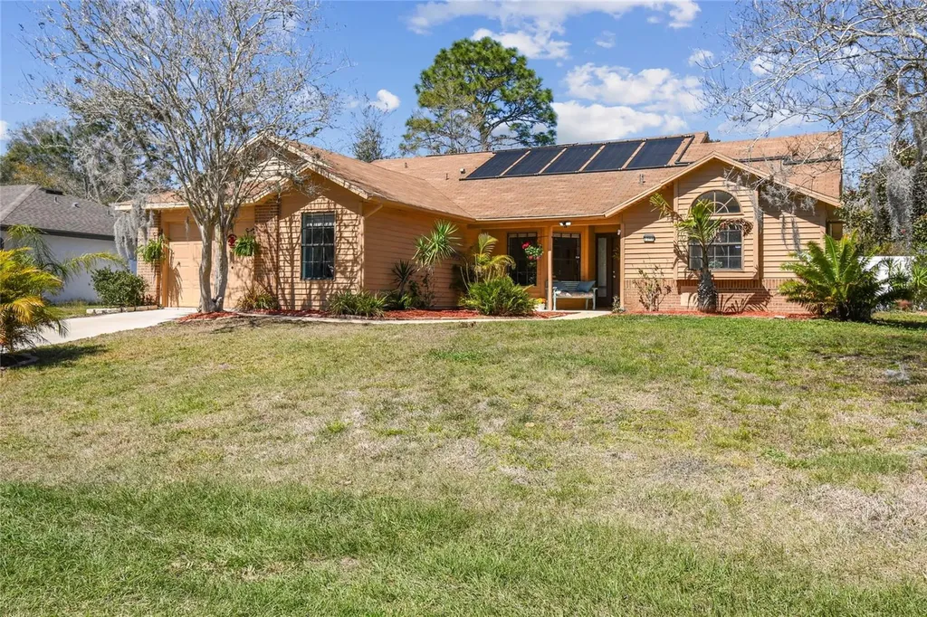 2398 Whitehorse Street Deltona FL 32738