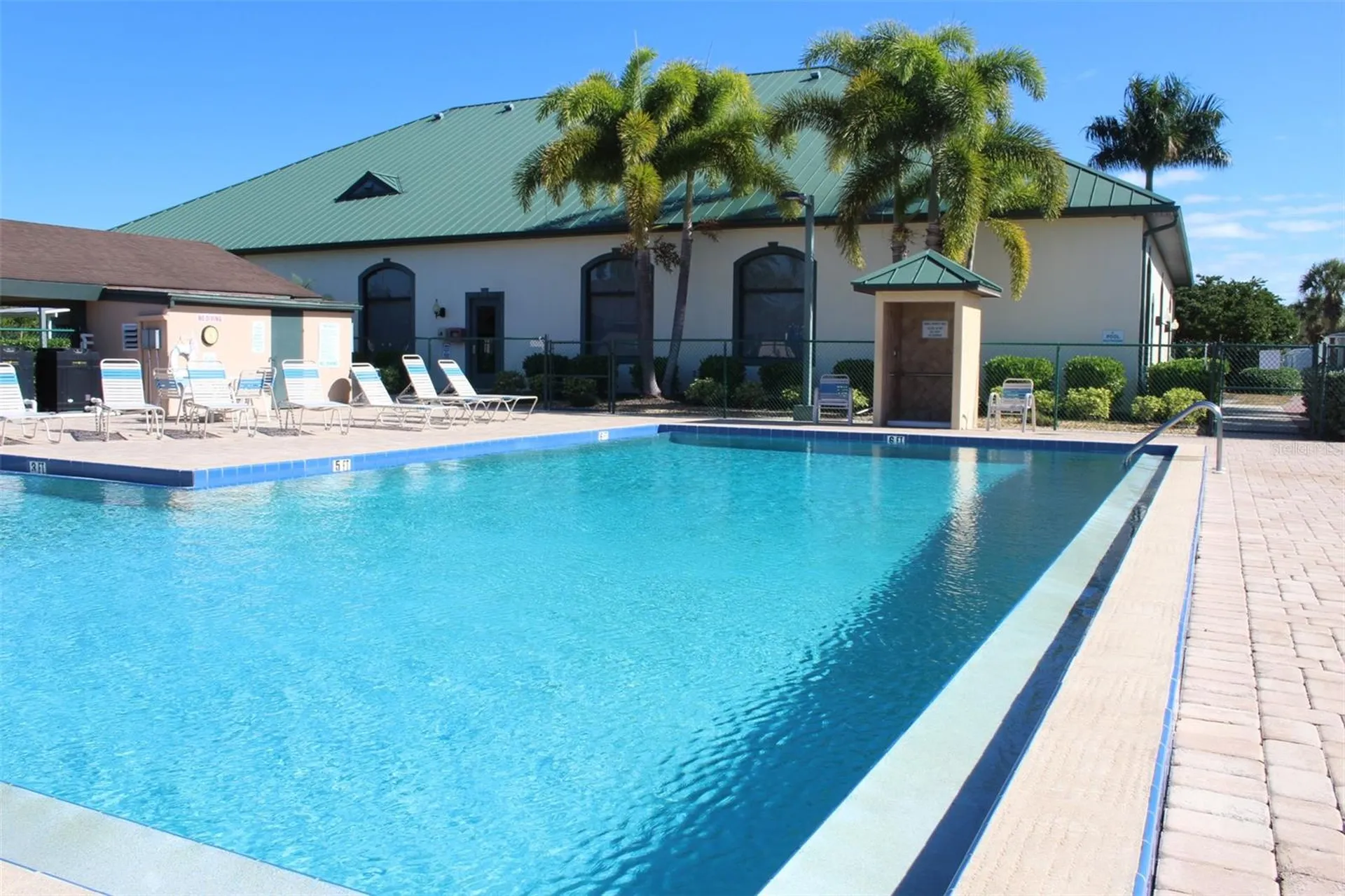 2100 Kings Highway Port Charlotte FL 33980