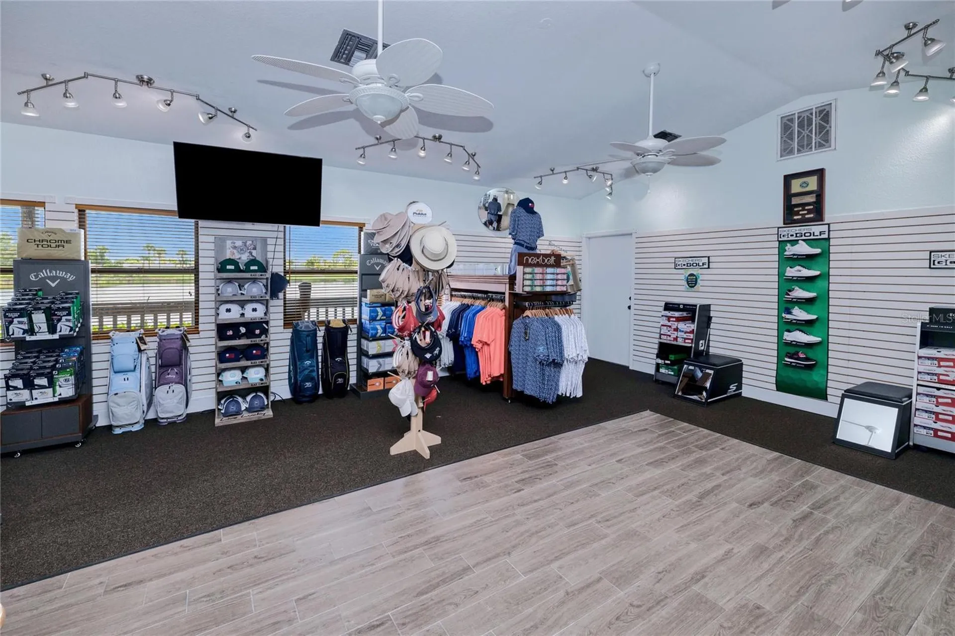 2100 Kings Highway Port Charlotte FL 33980