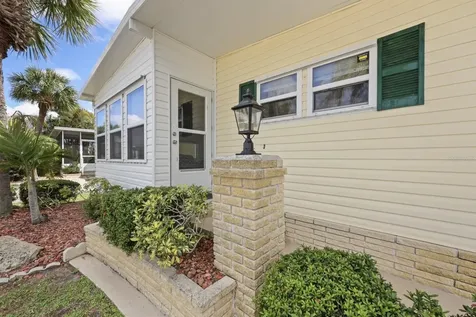 2100 Kings Highway Port Charlotte FL 33980