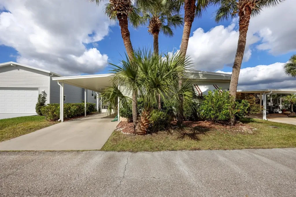 2100 Kings Highway Port Charlotte FL 33980