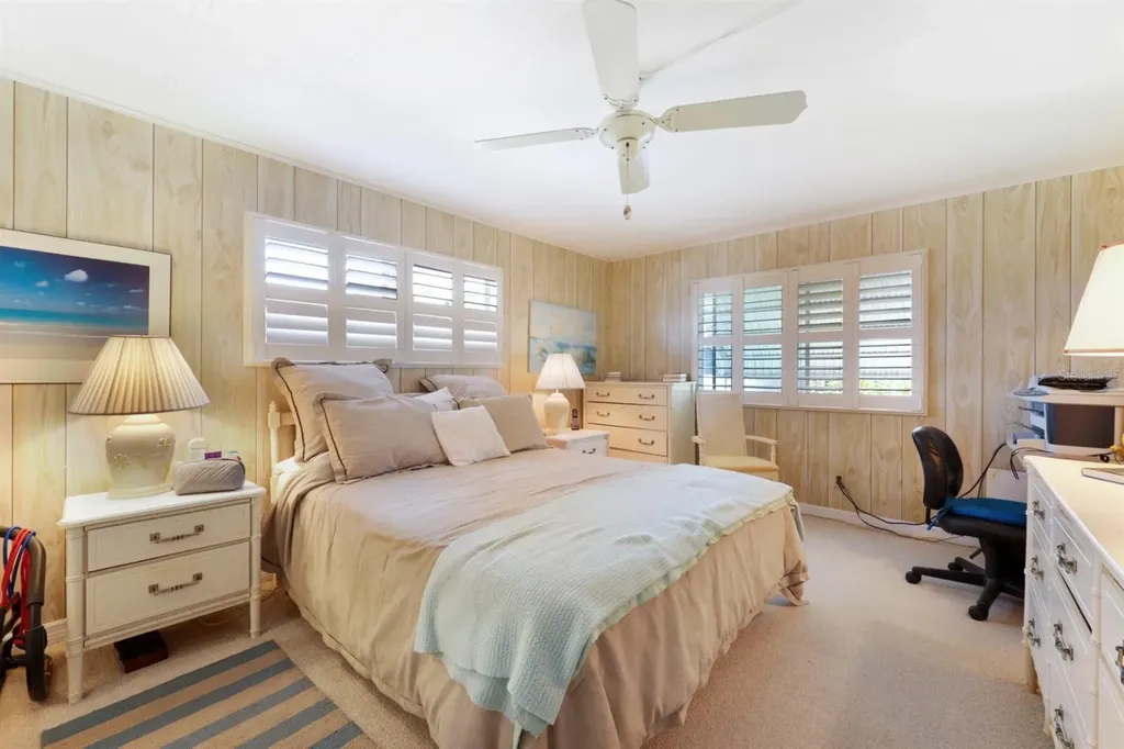 2100 Kings Highway Port Charlotte FL 33980