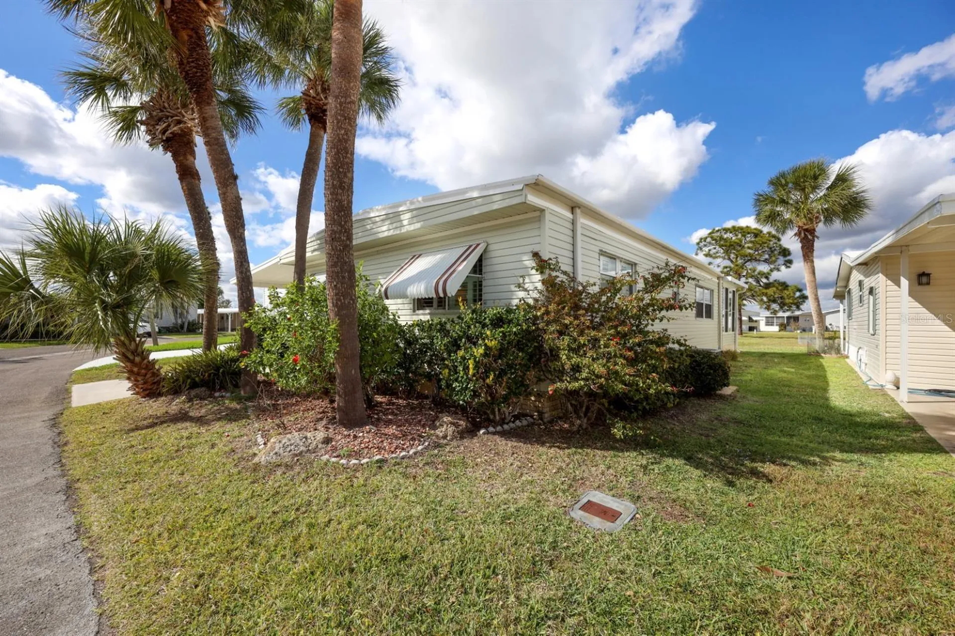 2100 Kings Highway Port Charlotte FL 33980