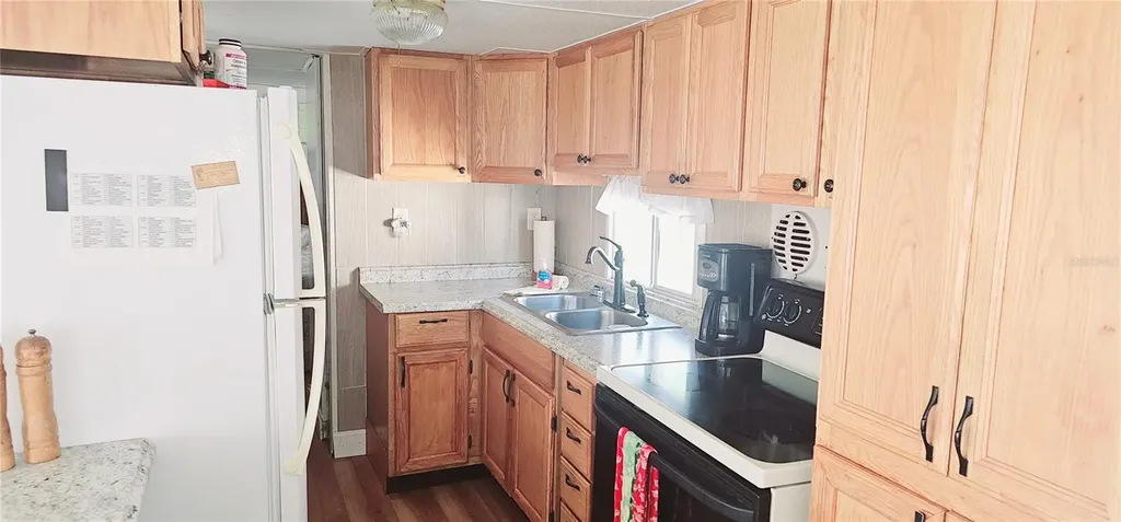 10315 Cortez Road W Bradenton FL 34210