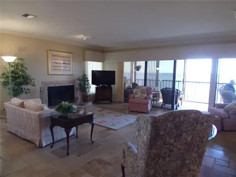 4555 Bay Club Drive Bradenton FL 34210