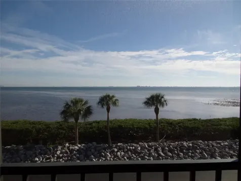4555 Bay Club Drive Bradenton FL 34210