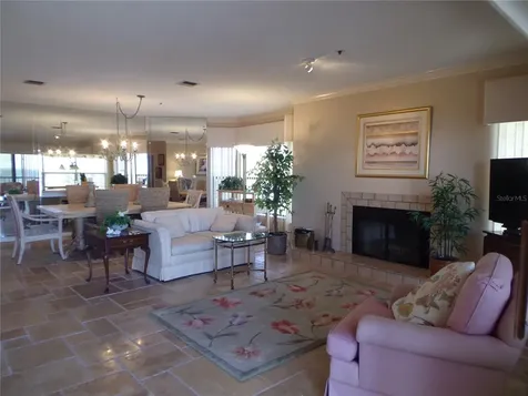 4555 Bay Club Drive Bradenton FL 34210