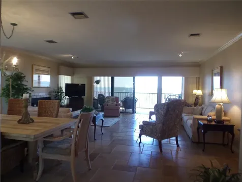 4555 Bay Club Drive Bradenton FL 34210