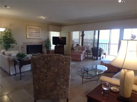 4555 Bay Club Drive Bradenton FL 34210