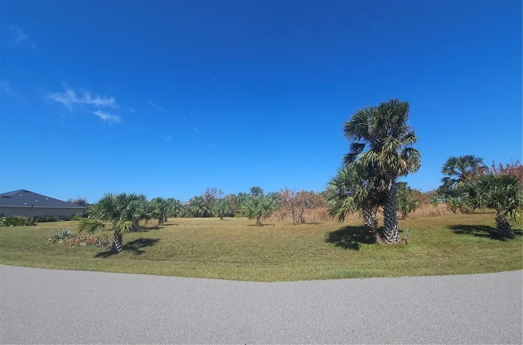 15905 Viscount Circle Port Charlotte FL 33981