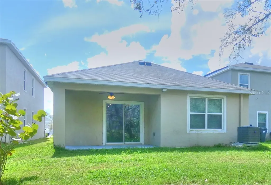 17014 Oval Rum Drive Wimauma FL 33598