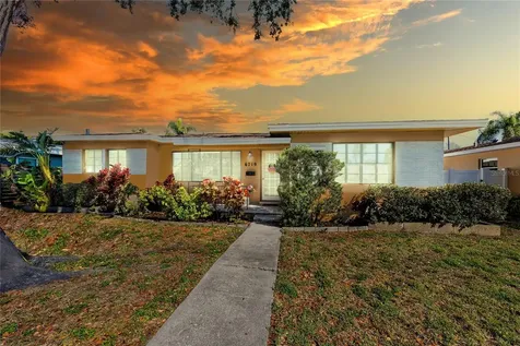 6719 3rd Avenue N St Petersburg FL 33710