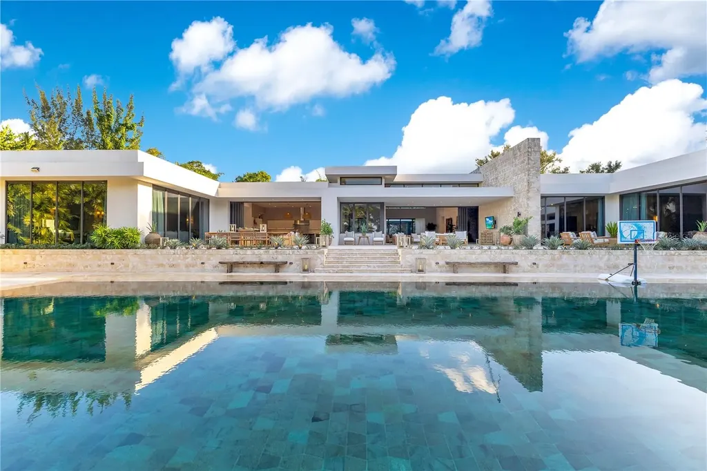 17 Dorado Beach Estates Dorado PR 00646