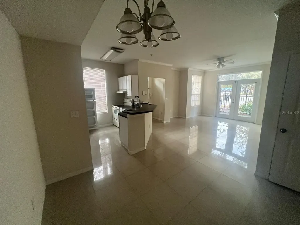 6368 Raleigh Street Orlando FL 32835