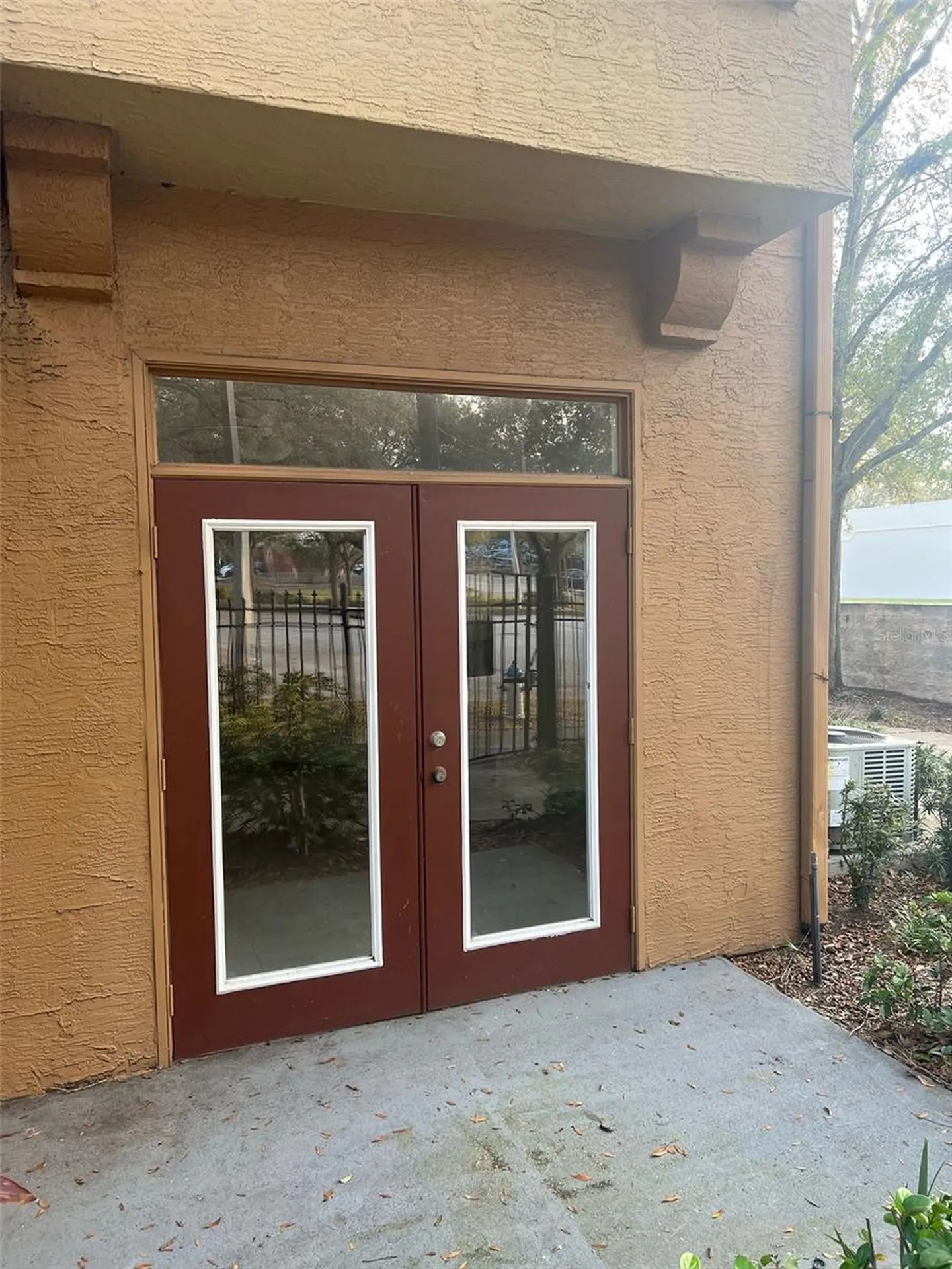 6368 Raleigh Street Orlando FL 32835
