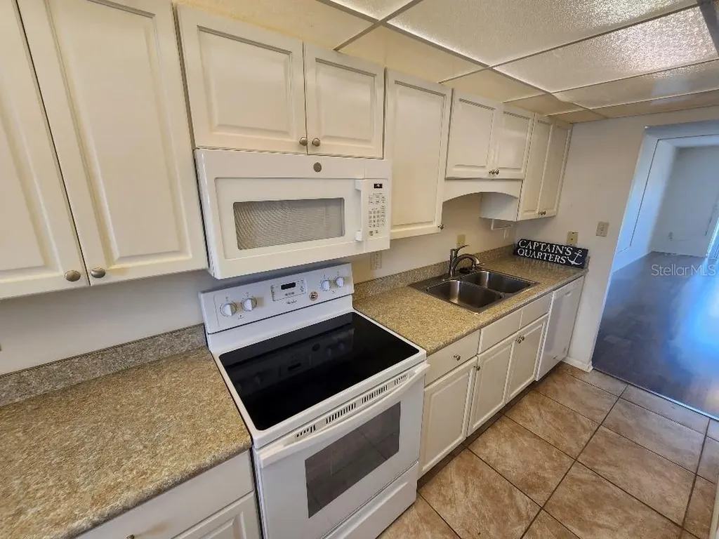 101 N Riverside Drive New Smyrna Beach FL 32168