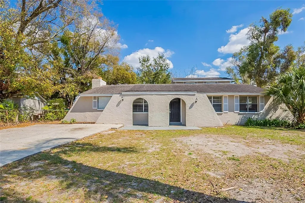 3207 N 45th Street Tampa FL 33605