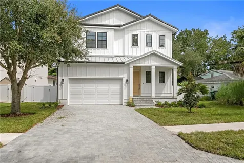 3618 W Royal Palm Circle Tampa FL 33629