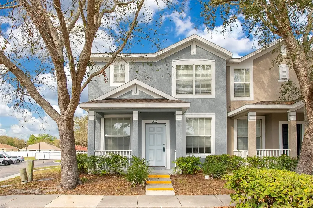 1580 Blue Magnolia Road Brandon FL 33510