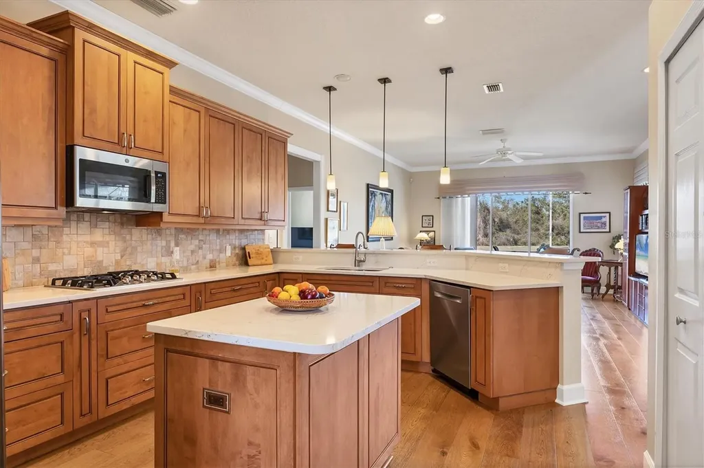 11031 Hyacinth Place Lakewood Ranch FL 34202