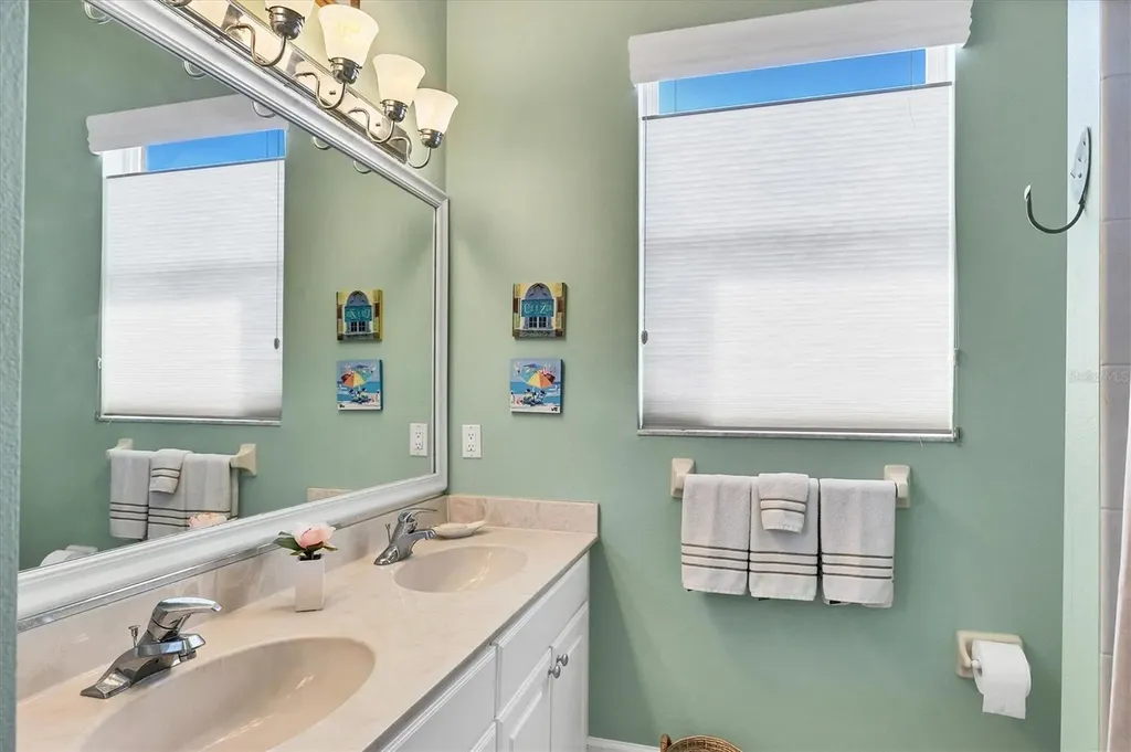 11031 Hyacinth Place Lakewood Ranch FL 34202