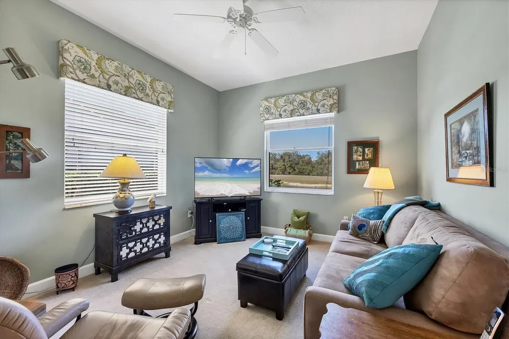 11031 Hyacinth Place Lakewood Ranch FL 34202