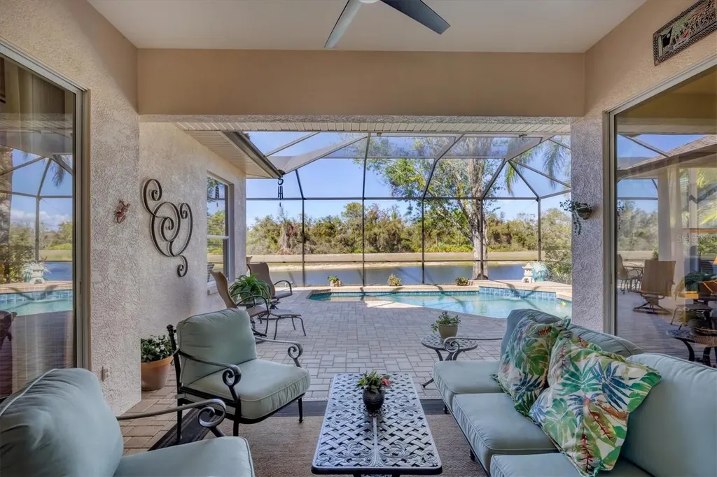 11031 Hyacinth Place Lakewood Ranch FL 34202