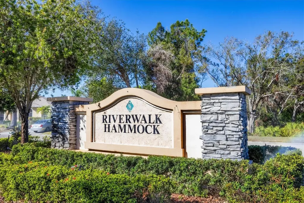 11031 Hyacinth Place Lakewood Ranch FL 34202