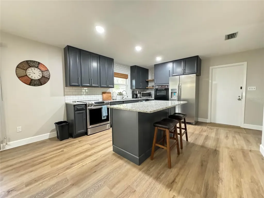 1836 NW 40th Terrace Gainesville FL 32605