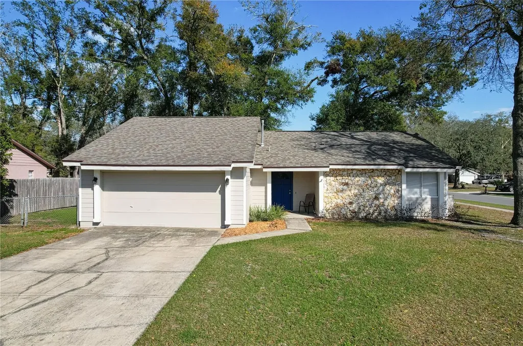103 N Atlas Drive Apopka FL 32703