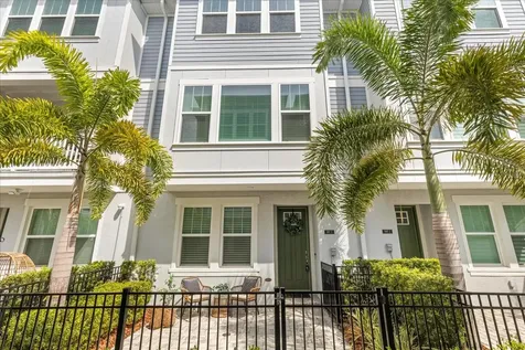 206 S Tampania Avenue Tampa FL 33609