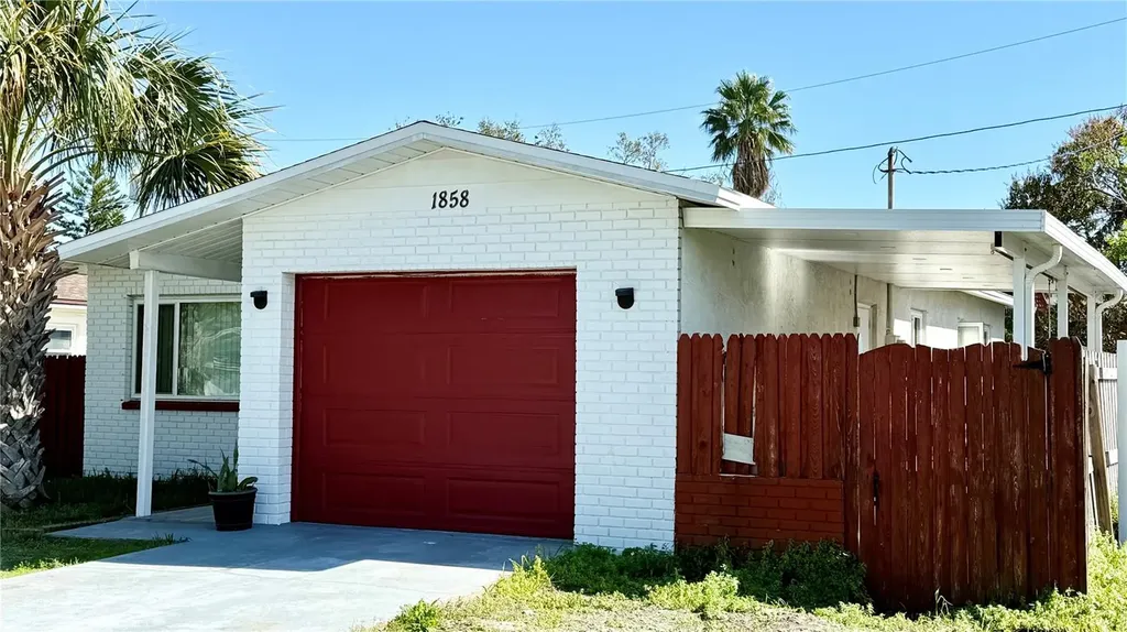 1858 Maryland Avenue NE St Petersburg FL 33703