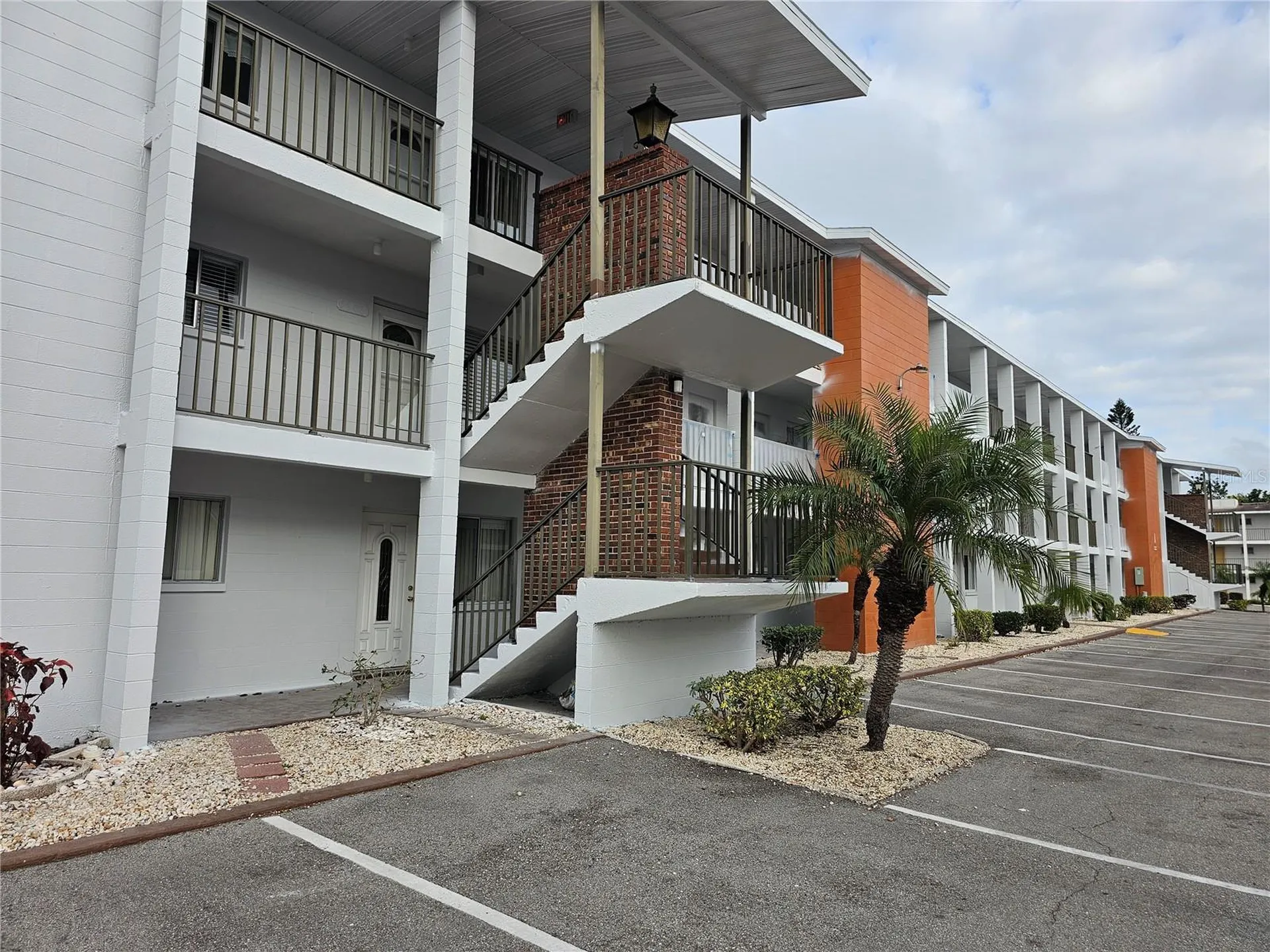 5906 Garden Lane Bradenton FL 34207