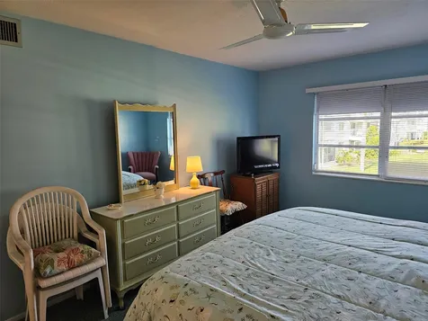 5906 Garden Lane Bradenton FL 34207