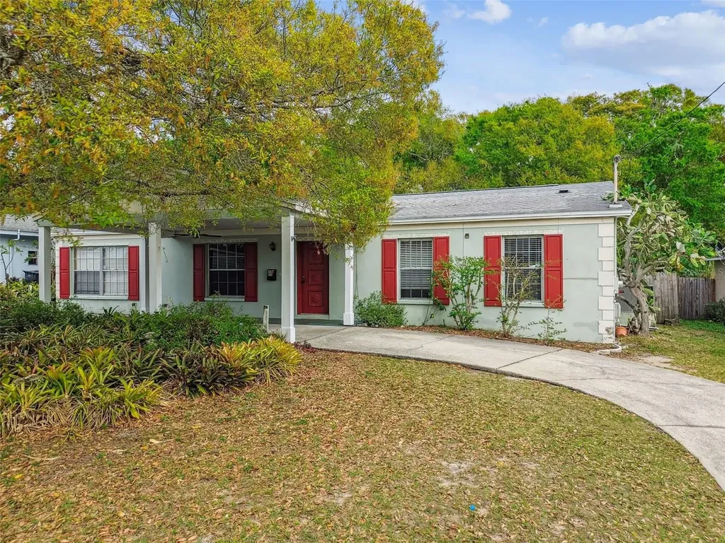 7327 Egypt Lake Drive Tampa FL 33614
